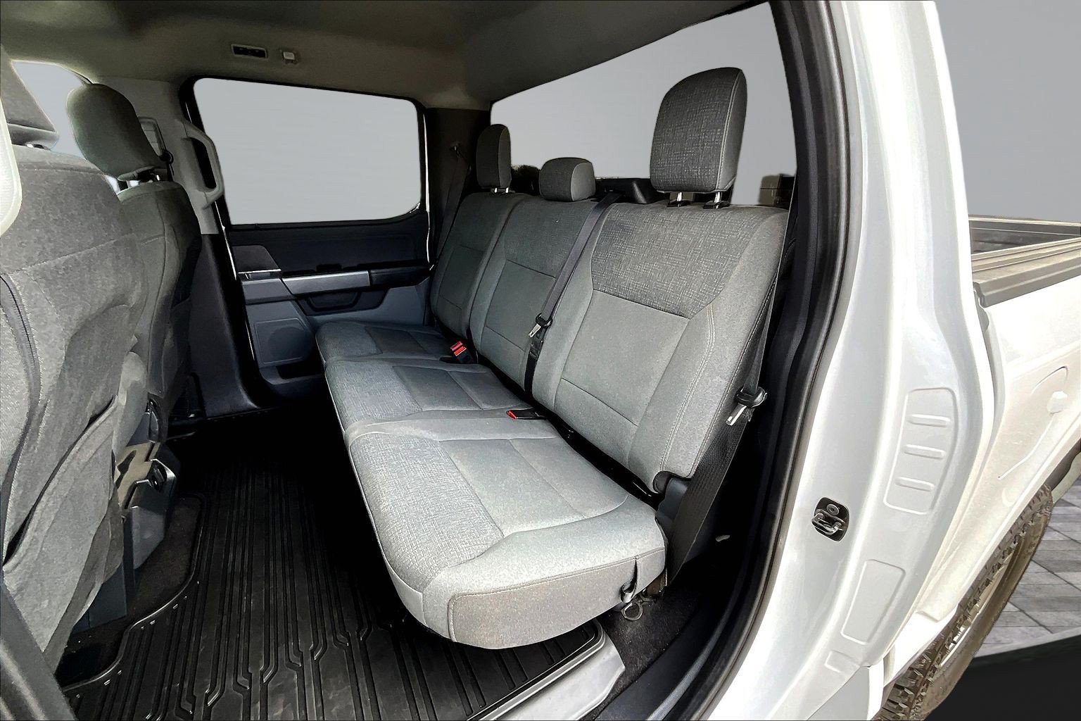 Used 2024 Ford F150 XLT w/ Tow/Haul Package AWD/4WD image 24