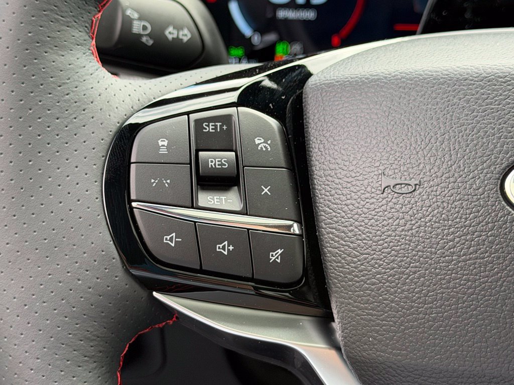 New 2027 Ford Explorer ST-Line w/ Premium Package AWD/4WD image 12
