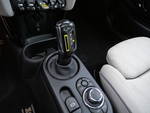 Used 2023 MINI Cooper SE image 18