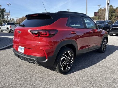 New 2026 Chevrolet TrailBlazer RS w/ Convenience Package FWD image 3