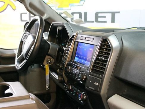 Used 2020 Ford F150 XLT w/ Equipment Group 302A Luxury AWD/4WD image 12