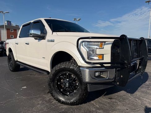 Used 2017 Ford F150 Lariat AWD/4WD image 2