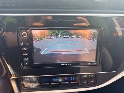 Used 2016 Scion iM FWD image 20