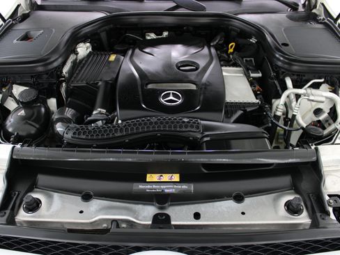 Used 2017 Mercedes-Benz GLC 300 w/ Premium 1 Package image 80