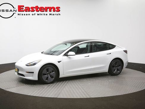 Used 2023 Tesla Model 3 Standard Range image 53