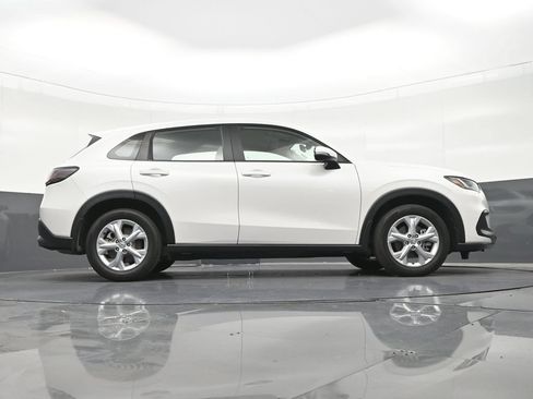 Used 2025 Honda HR-V LX image 27
