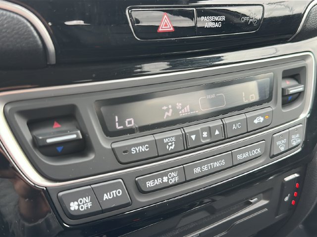 Used 2019 Honda Pilot Touring image 44