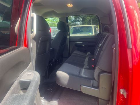 Used 2013 GMC Sierra 1500 SLE w/ Power Tech Package AWD/4WD image 8