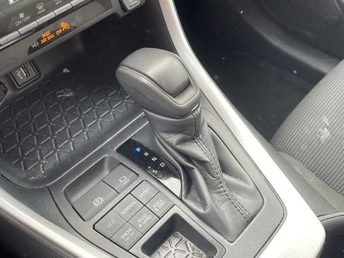 Used 2024 Toyota RAV4 LE image 5