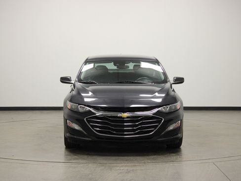 Used 2023 Chevrolet Malibu LT image 3
