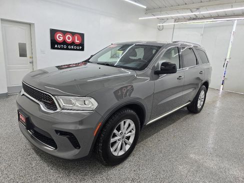 Used 2023 Dodge Durango SXT w/ Quick Order Package 2BK RWD image 4