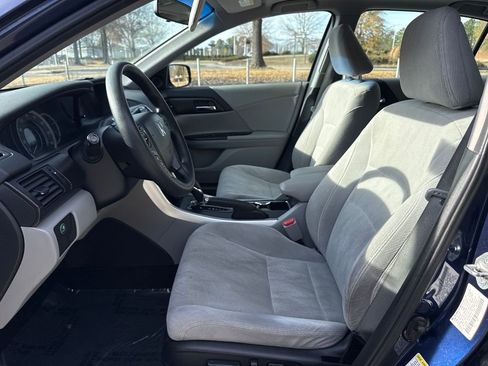 Used 2013 Honda Accord EX image 13