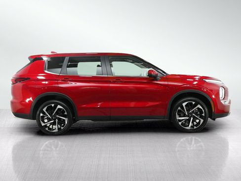 Used 2023 Mitsubishi Outlander SE AWD/4WD image 6
