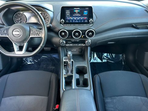Used 2024 Nissan Sentra SR FWD image 15