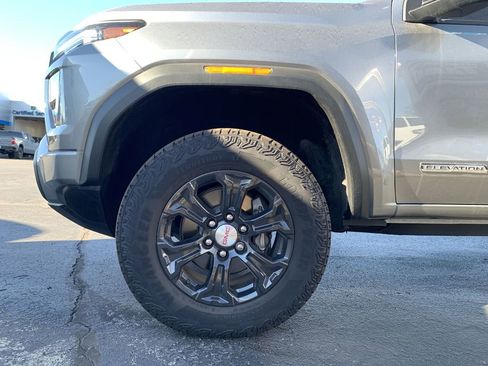 Used 2024 GMC Canyon Elevation w/ Convenience Package image 18