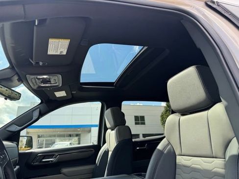 New 2026 Chevrolet Silverado 1500 ZR2 AWD/4WD image 23