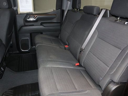 Used 2024 Chevrolet Silverado 1500 LT image 22