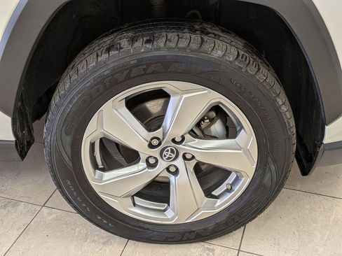 Used 2019 Toyota RAV4 Limited w/ Limited Grade Weather Package image 12