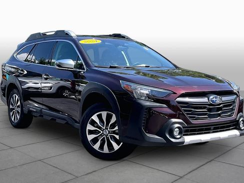 Used 2024 Subaru Outback Touring XT AWD/4WD image 3