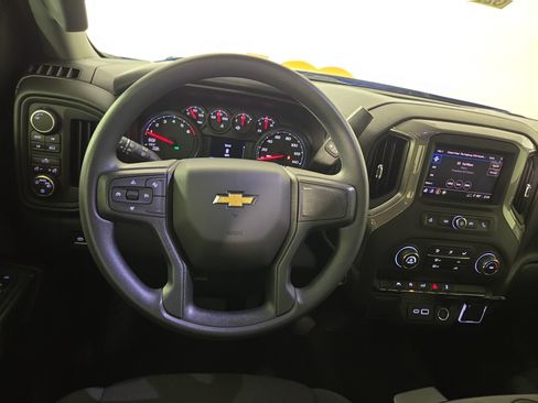 Certified 2026 Chevrolet Silverado 1500 Custom w/ LPO, Dark Essentials Package AWD/4WD image 14