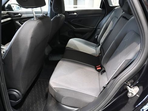 Used 2025 Volkswagen Jetta Sport image 11