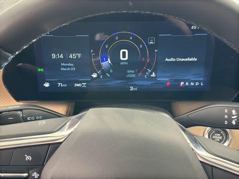 New 2026 Chevrolet Equinox ACTIV AWD/4WD image 17