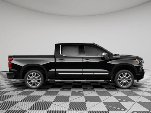 New 2026 Chevrolet Silverado 1500 High Country w/ High Country Premium Package AWD/4WD image 2