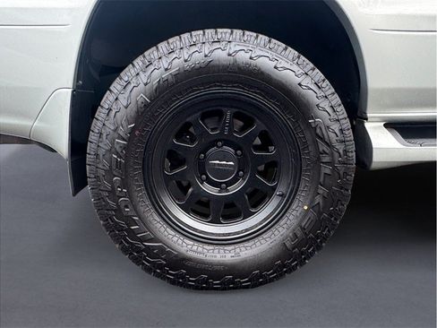 Used 2004 Lexus GX 470 AWD/4WD image 8