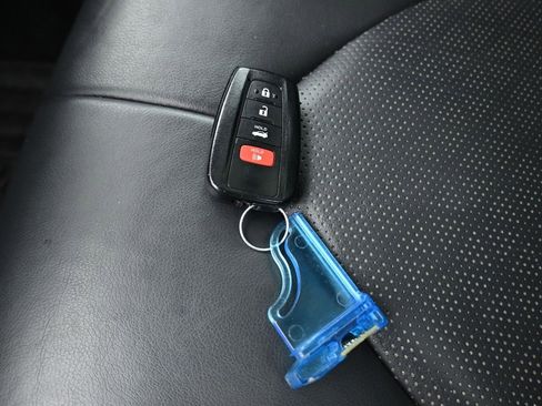 Used 2022 Toyota Camry XSE image 50