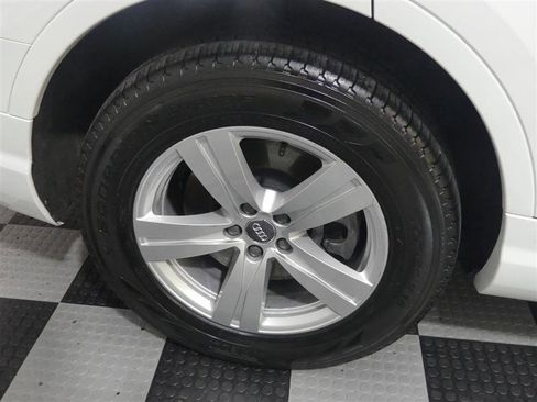 Used 2018 Audi Q7 2.0T Premium Plus image 17
