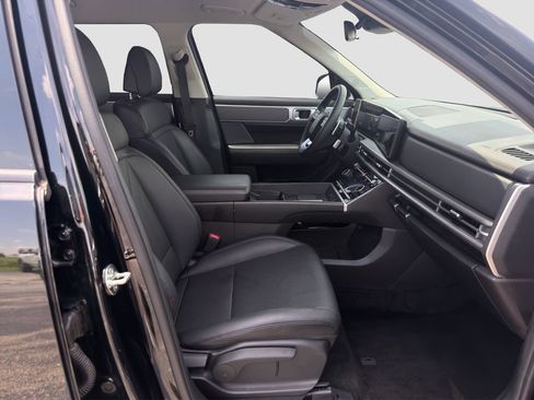Used 2024 Hyundai Santa Fe SEL FWD image 27