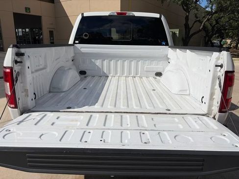 Used 2018 Ford F150 XLT w/ Equipment Group 302A Luxury RWD image 6
