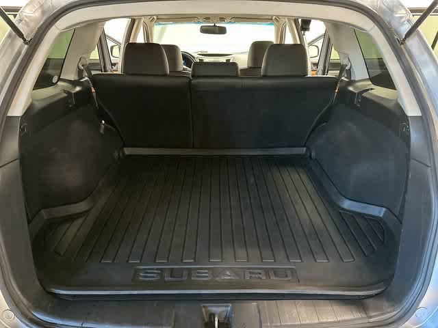 Used 2013 Subaru Outback 2.5i Limited AWD/4WD image 23