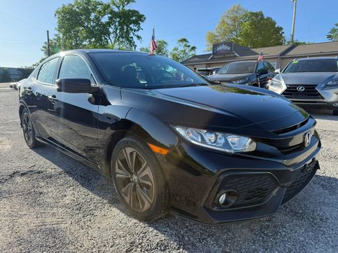 Used 2018 Honda Civic EX image 1