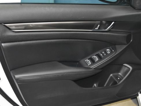 Used 2022 Honda Accord Sport Special Edition image 4