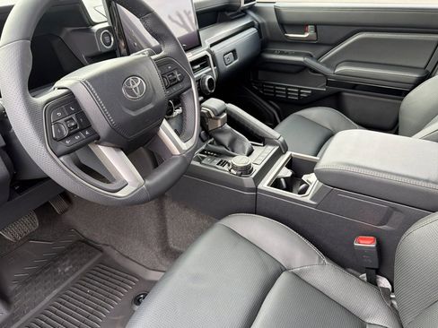 New 2026 Toyota 4Runner Limited image 11