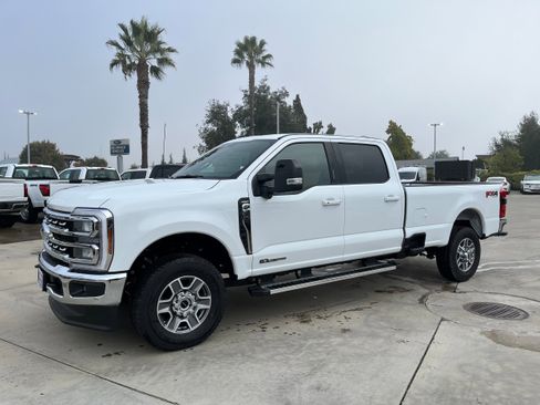 New 2026 Ford F350 Lariat w/ FX4 Off-Road Package AWD/4WD image 1