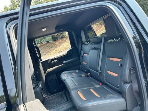 Used 2023 GMC Sierra 1500 AT4 w/ AT4 Premium Package AWD/4WD image 48