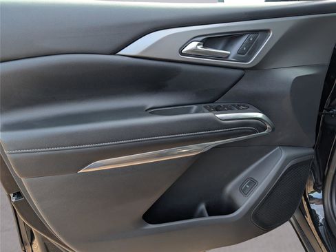 New 2026 Chevrolet Traverse LT w/ LPO, Floor Liner Package FWD image 33