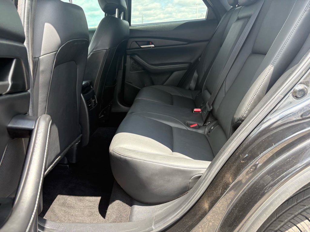 Used 2022 MAZDA CX-30 AWD 2.5 S w/ Select Package image 24