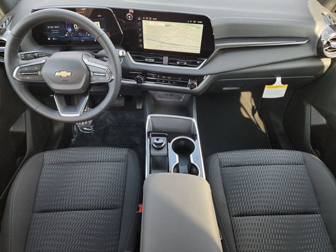 New 2026 Chevrolet Equinox LT image 26