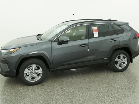 New 2025 Toyota RAV4 XLE image 2