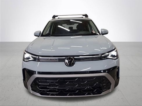 New 2026 Volkswagen Taos SEL AWD/4WD image 3