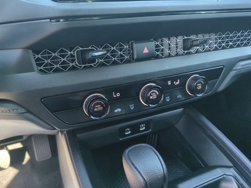 Certified 2023 Honda Accord LX image 28
