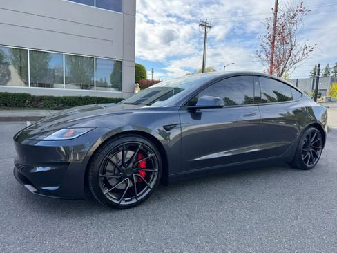 Used 2024 Tesla Model 3 Performance image 5