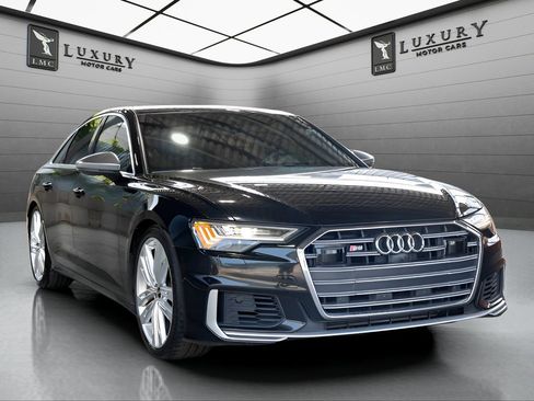 Used 2022 Audi S6 Prestige w/ Prestige Package AWD/4WD image 1