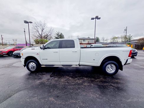 Used 2021 RAM 3500 Laramie AWD/4WD image 9