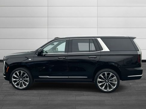 New 2026 Cadillac Escalade Luxury w/ Touring Package image 2