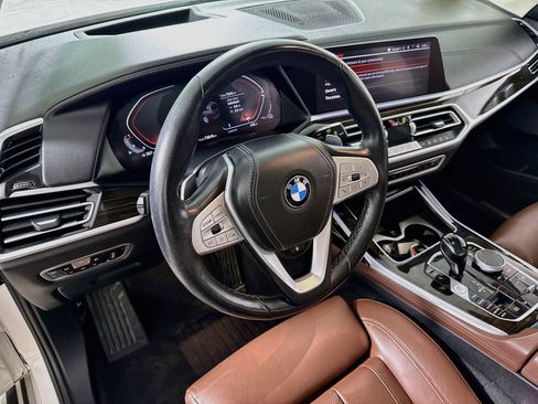 Used 2021 BMW X7 xDrive40i w/ Premium Package AWD/4WD image 14