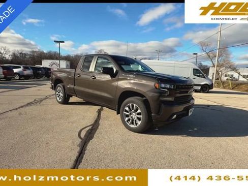 Certified 2022 Chevrolet Silverado 1500 RST image 2